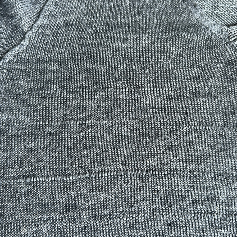 John Varvatos Men’s Linen/Cotton V-Neck Sweater - Picture 6 of 7
